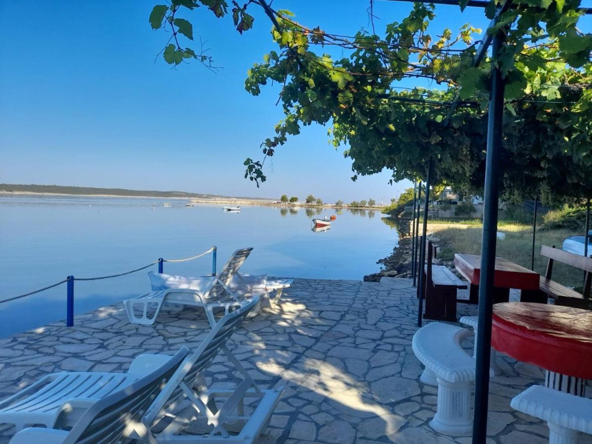 Apartmani Mirko Ljubac Razanac Bagian luar foto